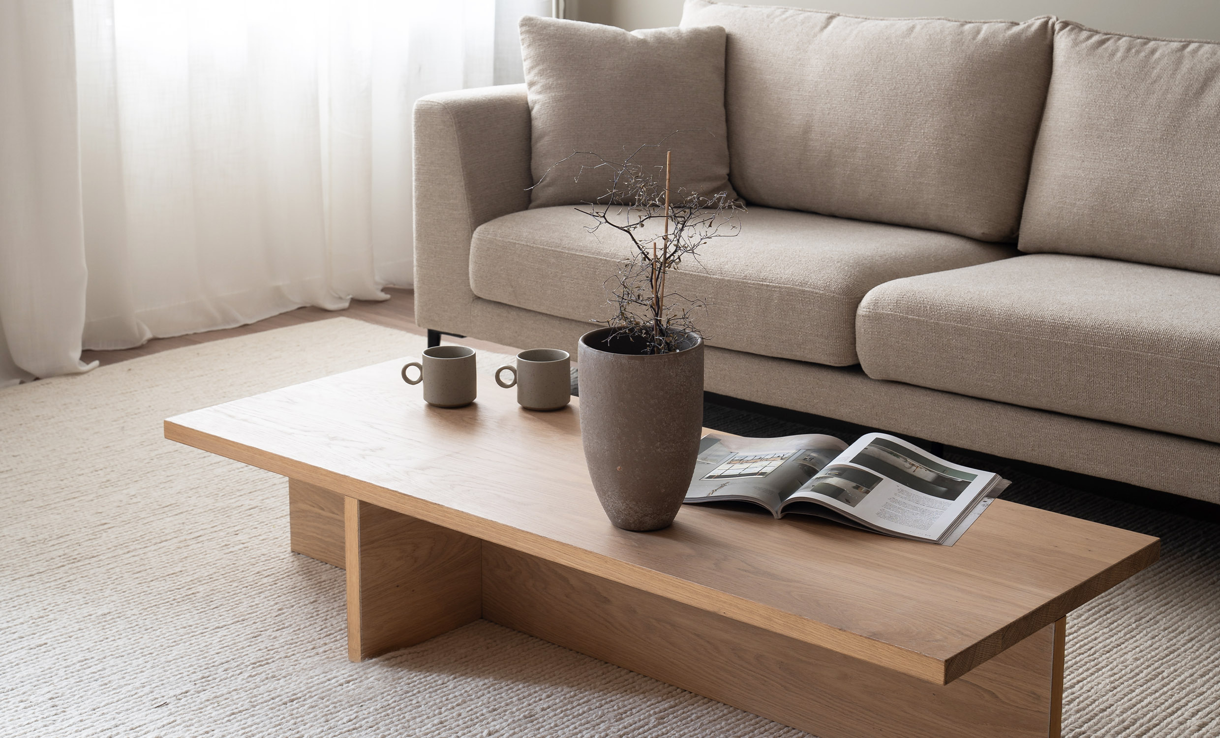 NOMA Soffbord Vitlaserad Ekfanr 135x50x27