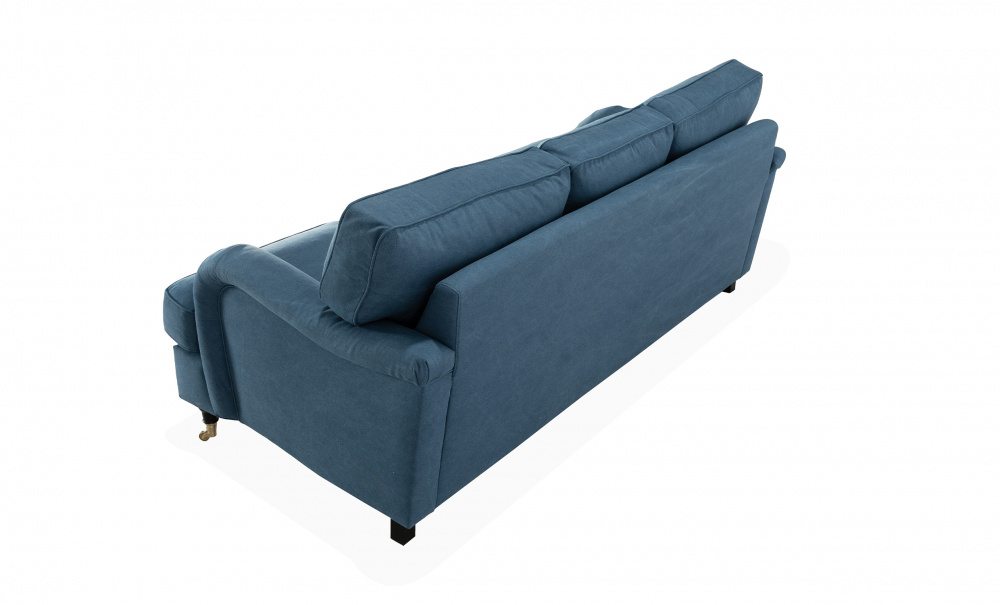 SKAGEN 3-sits Howardsoffa Classic Bl i gruppen Vardagsrum / Soffor / 3-sits soffor hos SoffaDirekt.se (SKA3SBABL)