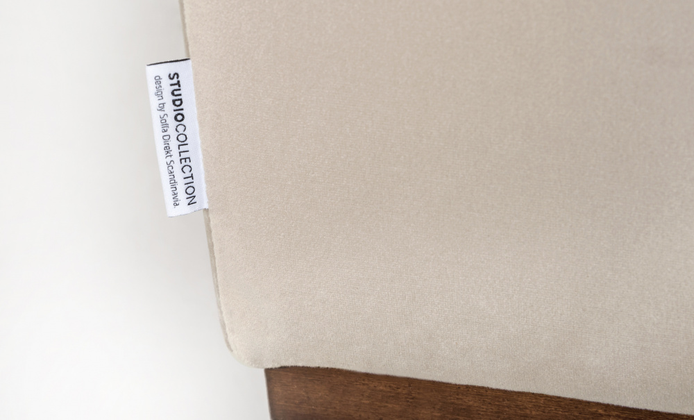 STOCKHOLM U-soffa Hger Velvet Edition Mrkgr i gruppen Vardagsrum / Soffor / U-Soffor hos SoffaDirekt.se (STD3ARI96)