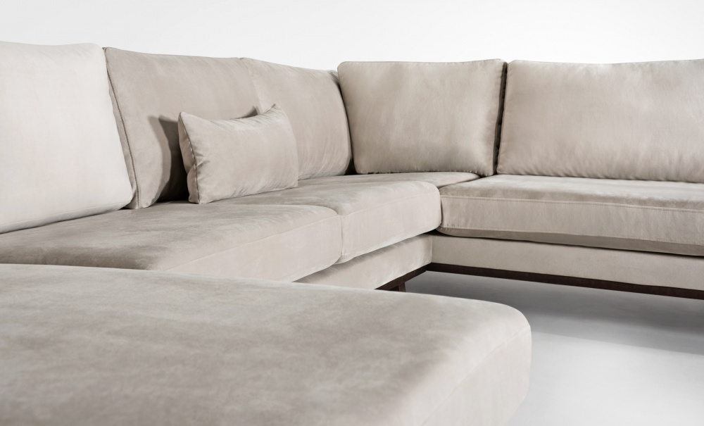 STOCKHOLM U-soffa Hger Velvet Edition Greige i gruppen Vardagsrum / Soffor / U-Soffor hos SoffaDirekt.se (STD3ASA02)